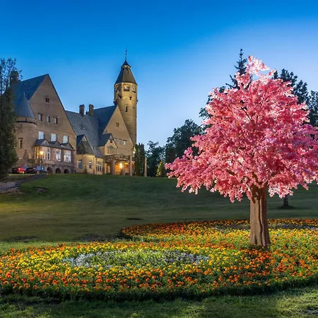 Hotel Castle Wagenküll