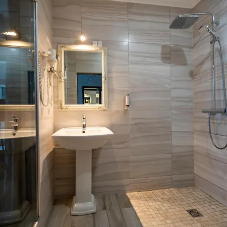 Hotel Castle Wagenküll