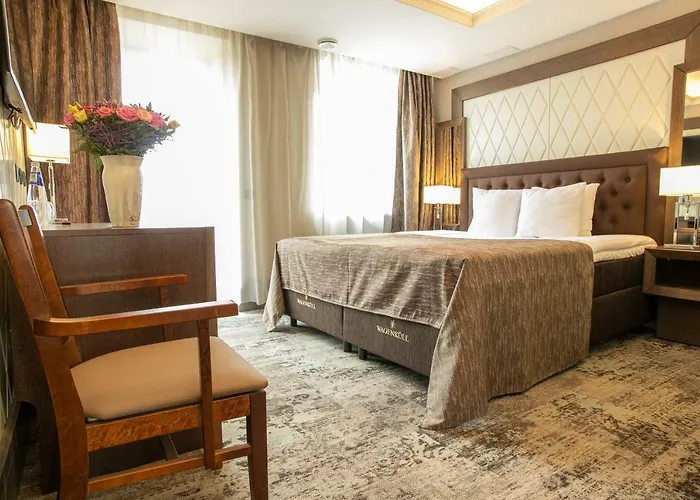 Castle Wagenkuell Hotell *